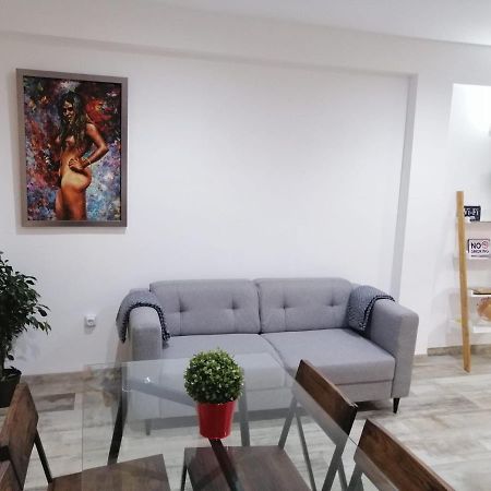 Апартаменты Mezquita- Elite, Parking, Wifi Кордова Экстерьер фото