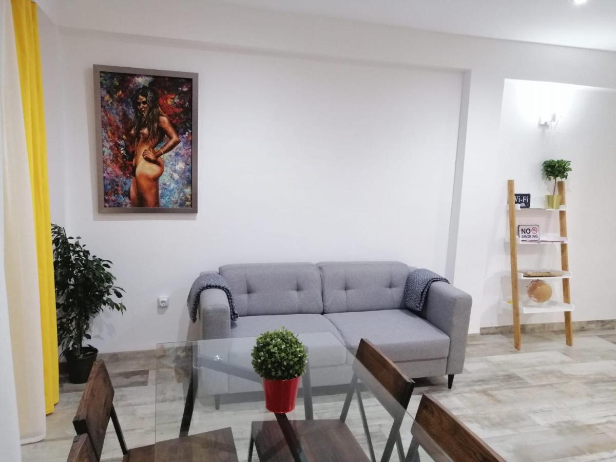 Апартаменты Mezquita- Elite, Parking, Wifi Кордова Экстерьер фото